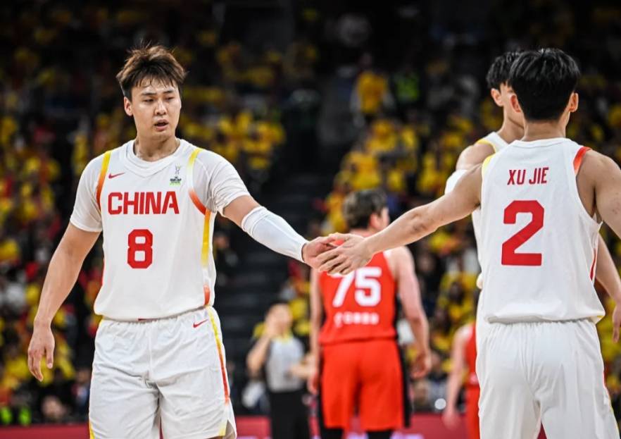 中國隊長！ Zhao Rui表演多才多藝 Zhao Jiwei有助于激活整個團隊7